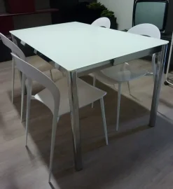 Tavolo in vetro rettangolare Performance Calligaris in offerta outlet