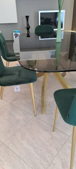 Tavolo in vetro sagomato Artistico Bontempi in offerta outlet