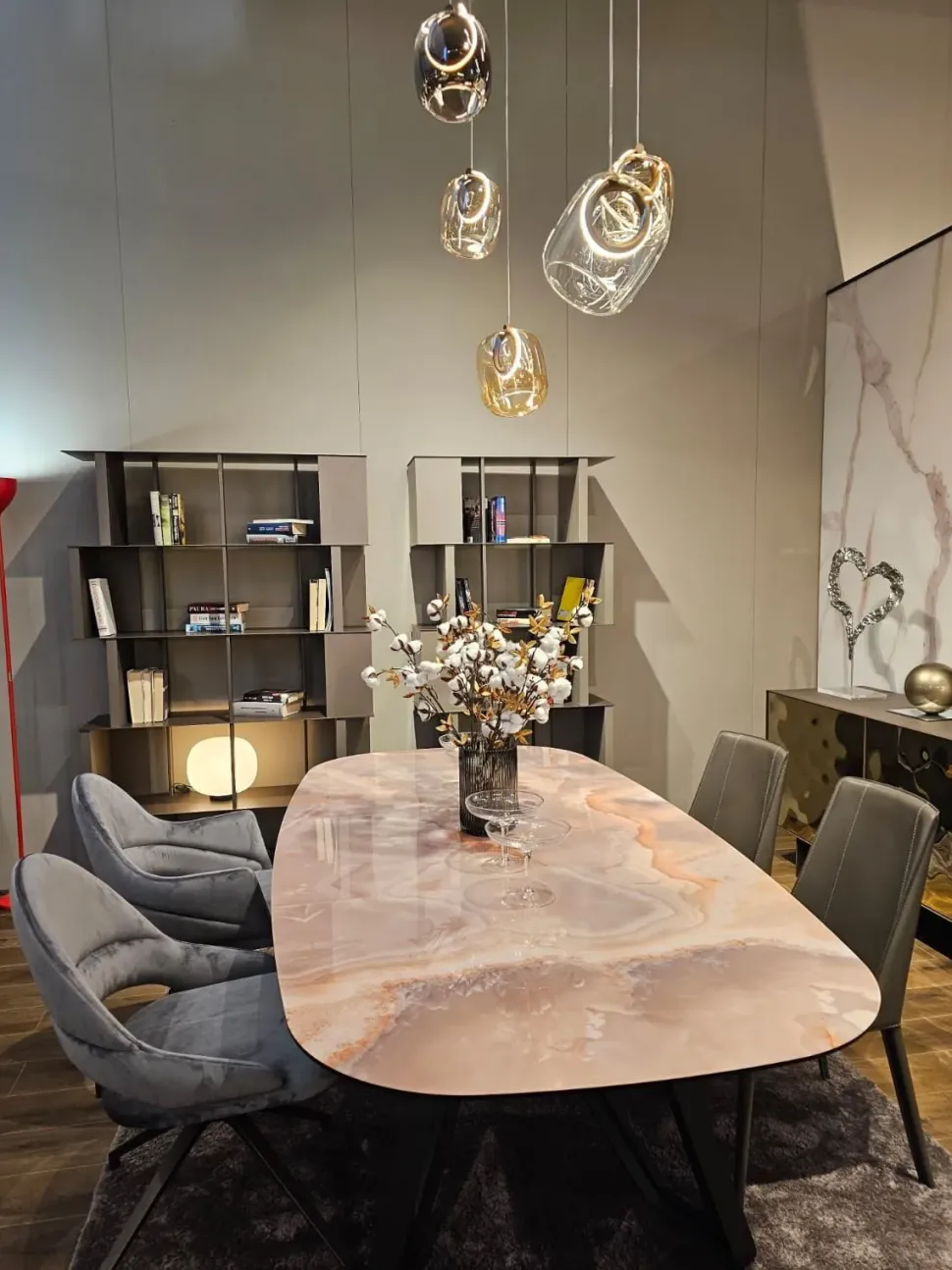 Tavolo in vetro sagomato Papillon Ozzio a prezzo scontato