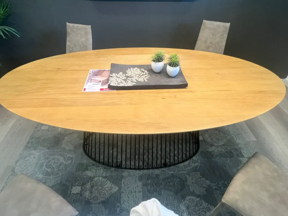 Tavolo Kave home di Julia scontato del 51%