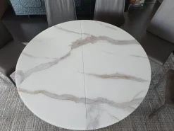 Tavolo Lycos Ozzio a prezzo ribassato