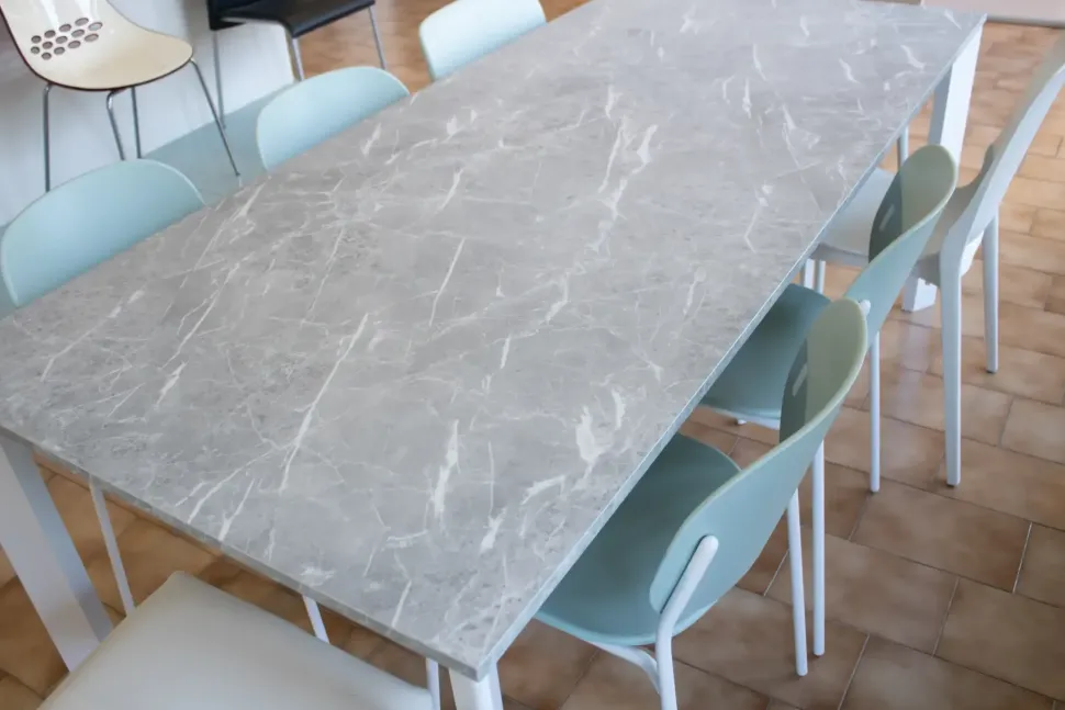 Tavolo Mario La primavera in laminato Rettangolare allungabile scontato 40%