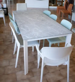 Tavolo Mario La primavera in laminato Rettangolare allungabile scontato 40%