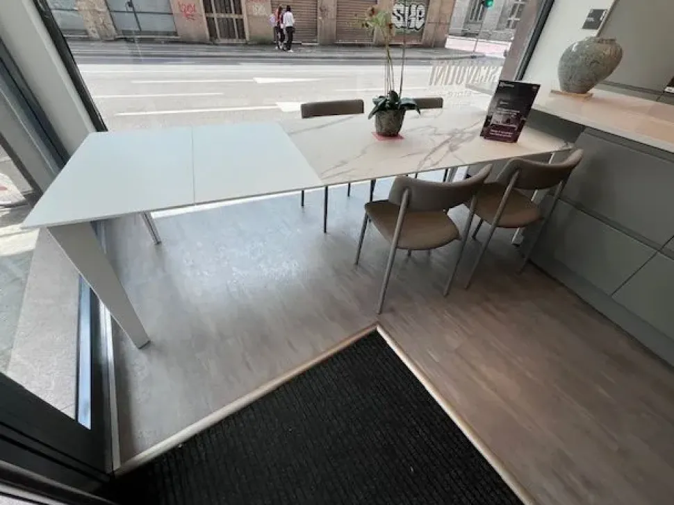 Tavolo Mary Scavolini in OFFERTA OUTLET -52%