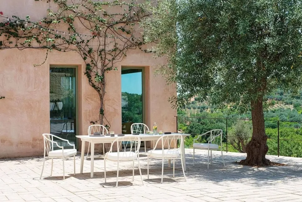 Tavolo modello Balcony per l'esterno Emu a prezzo Outlet