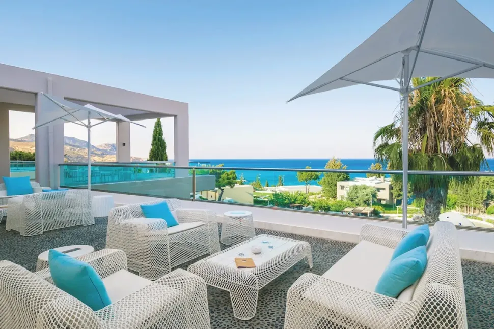 Tavolo modello Ivy da giardino Emu in Offerta Outlet