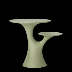 Tavolo modello Tavolo albero del coniglio verde balsamico da giardino Qeeboo a prezzo Outlet