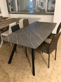 Tavolo Nicola La primavera in OFFERTA OUTLET