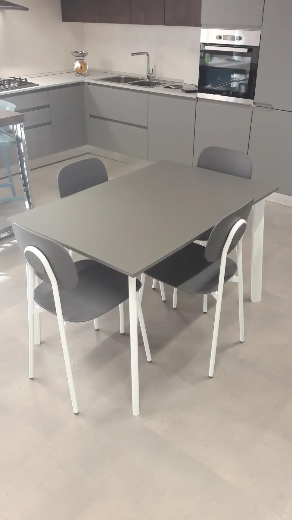 Tavolo Otello basic Point house in OFFERTA OUTLET -41%