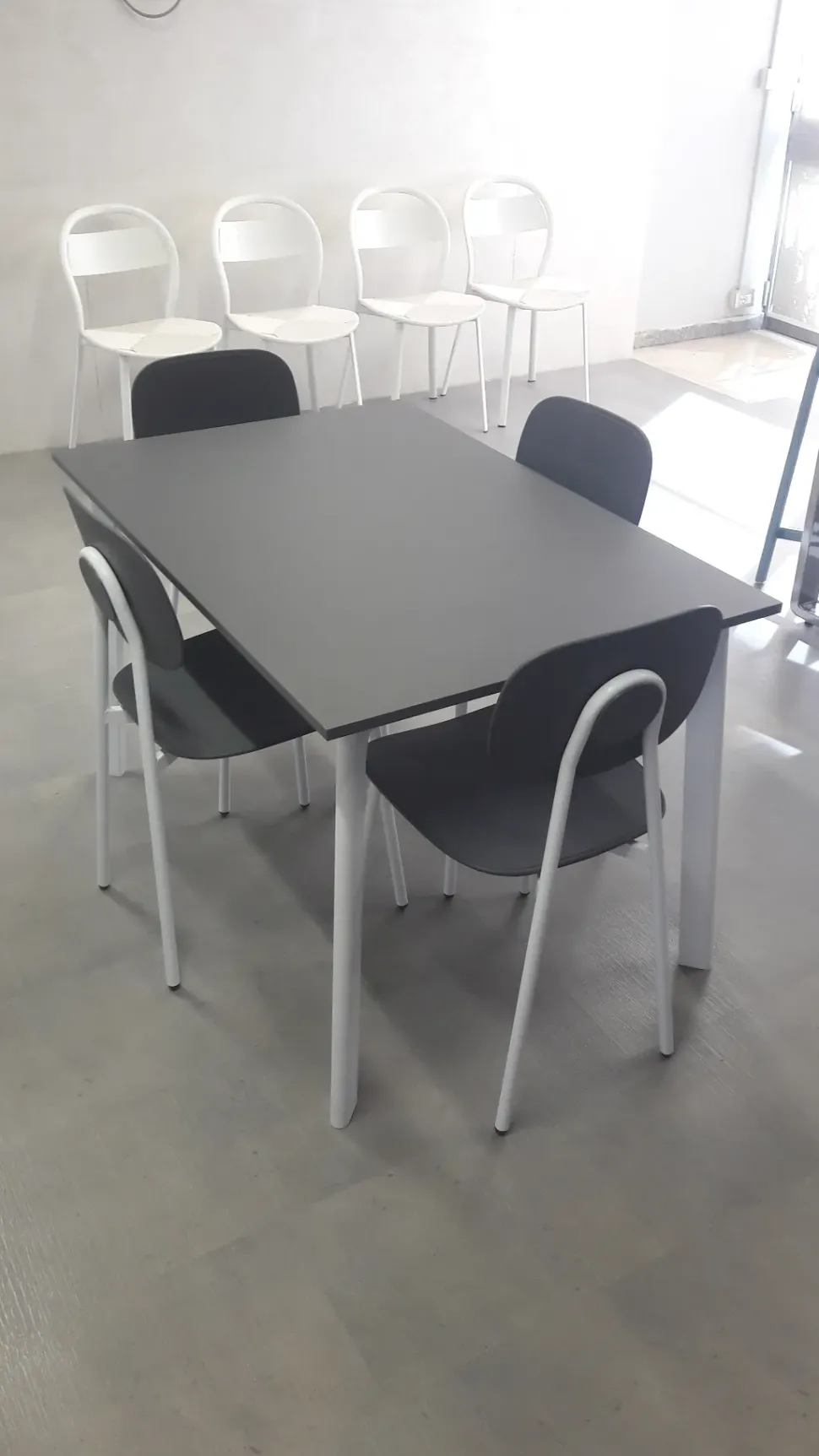 Tavolo Otello basic Point house in OFFERTA OUTLET -41%