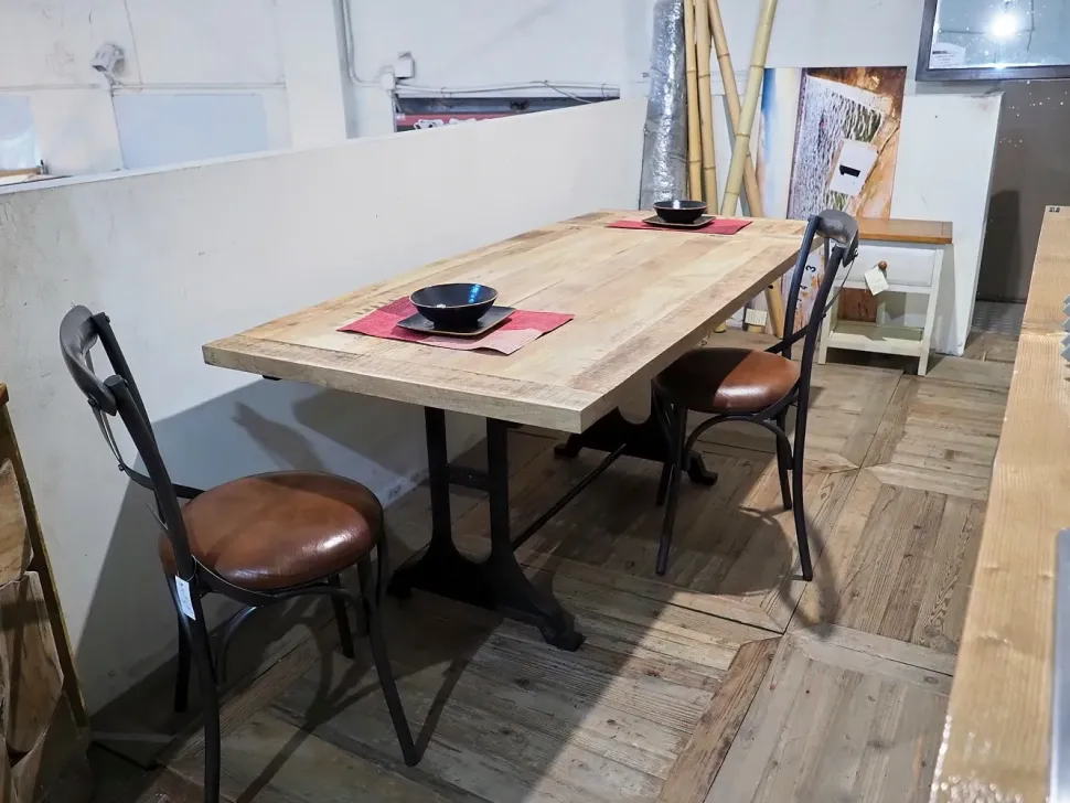 Tavolo Outlet etnico Tavolo singer ghisa e lagno massello in offerta PREZZI OUTLET