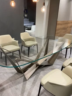 Tavolo ovale a quattro gambe Skorpio Cattelan italia scontato