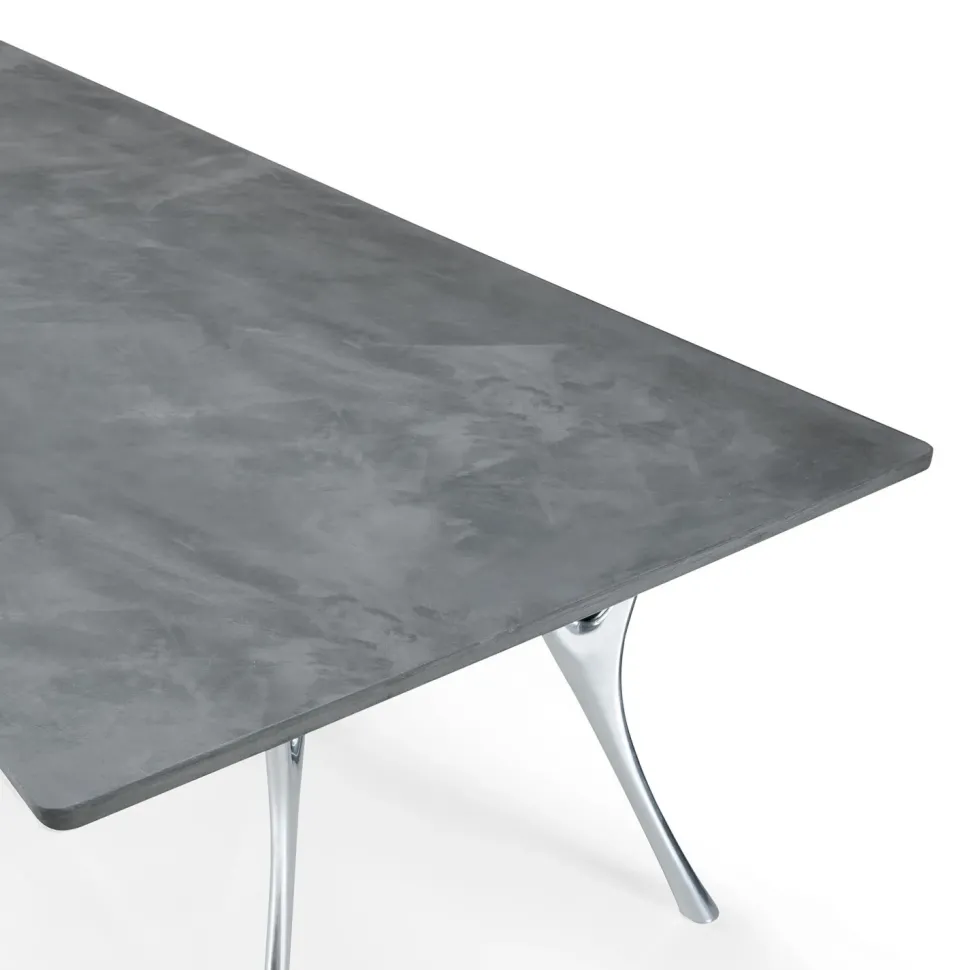 Tavolo Pegaso di Caimi scontato del 30%