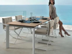 Tavolo per l'esterno modello Domino da 160/215 teak/bianco Talenti con forte sconto
