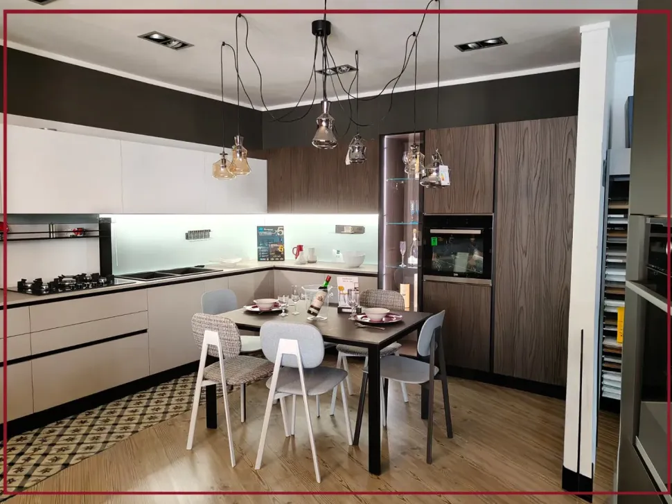 Tavolo quadrato allungabile in altri materiali SCONTATO