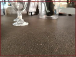 Tavolo quadrato allungabile in altri materiali SCONTATO