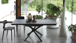 Tavolo quadrato Tokyo 108 di Altacom a prezzo riservato