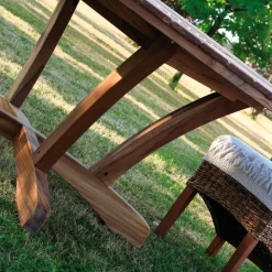 Tavolo Real table La seggiola in legno Fisso