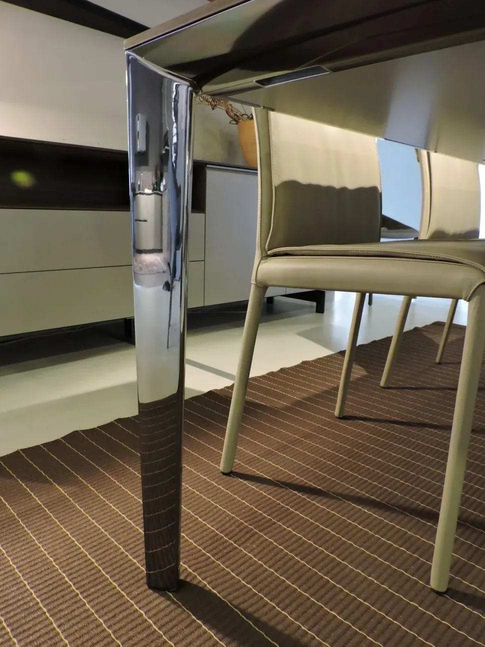 Tavolo rettangolare allungabile Filigree Molteni & c a soli 5027 Euro