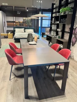 Tavolo rettangolare Blade Midj scontato del 40%