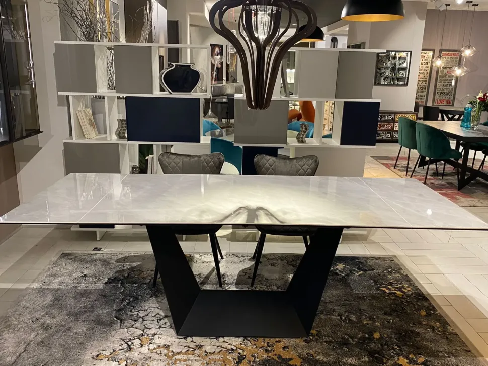 Tavolo rettangolare D9196 in ceramica. Collezione esclusiva. Offerta Outlet.