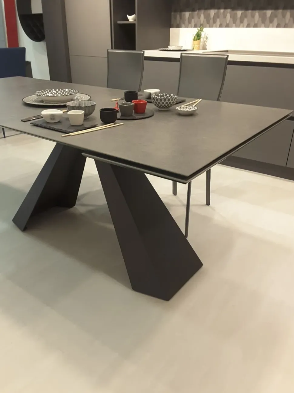 Tavolo rettangolare Eliot drive di Cattelan italia a prezzo riservato