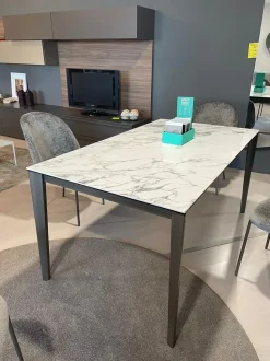 Tavolo rettangolare in ceramica Tavolo artic di Connubia in Offerta Outlet