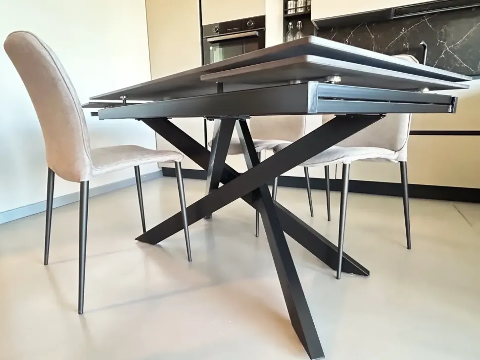 Tavolo rettangolare in ceramica Tavolo allungabile di Stones in Offerta Outlet