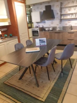 Tavolo rettangolare in ceramica Versus-Musa. La Seggiola in Offerta Outlet.