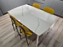 Tavolo rettangolare in ceramica Oceano di Artigianale in Offerta Outlet