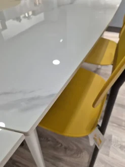 Tavolo rettangolare in ceramica Oceano di Artigianale in Offerta Outlet