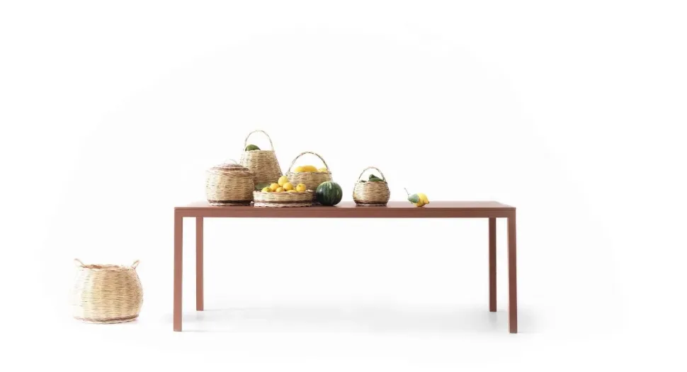 Tavolo rettangolare in laccato Sosia Lema in Offerta Outlet