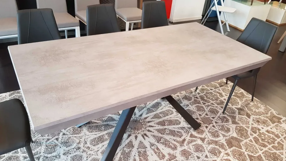 Tavolo rettangolare in laminato Lungo largo et79 di Ozzio in Offerta Outlet