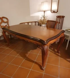 Tavolo rettangolare in legno Chippendale rettangolare di Artigianale in Offerta Outlet