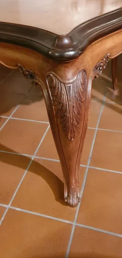 Tavolo rettangolare in legno Chippendale rettangolare di Artigianale in Offerta Outlet