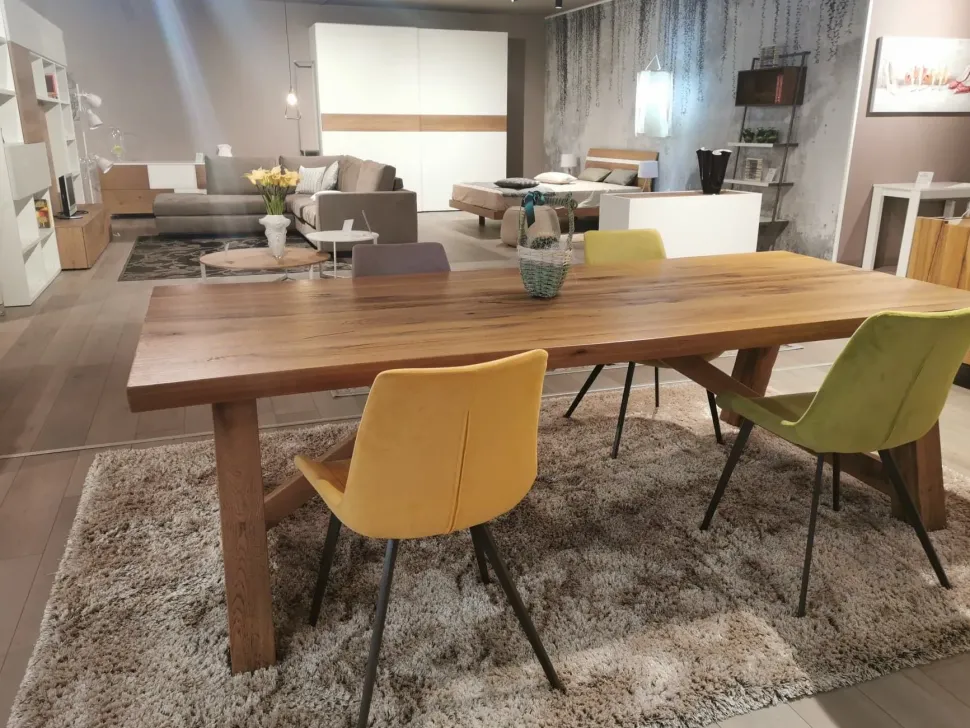 Tavolo rettangolare in legno Master di Devina nais in Offerta Outlet approfittane ora!