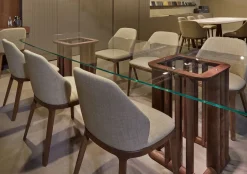 Tavolo rettangolare in legno Chelsea di Olivieri in Offerta Outlet