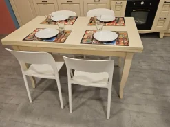 Tavolo rettangolare in legno Tavolo astra modello alba di Astra in Offerta Outlet