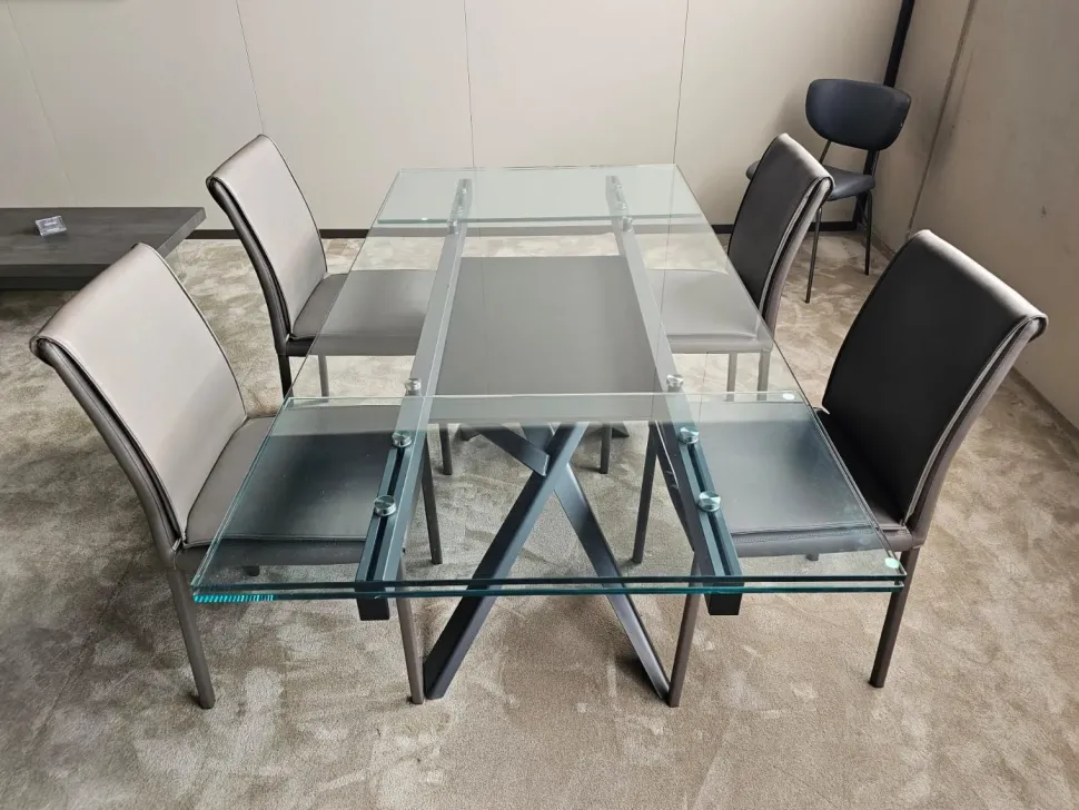 Tavolo rettangolare in vetro Romeo di Easyline in Offerta Outlet