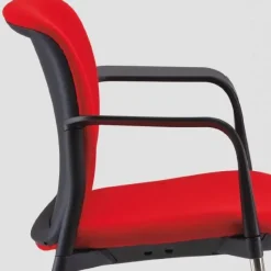 Tavolo riunione in legno Derby con 6 sedie  Flycom a prezzi convenienti