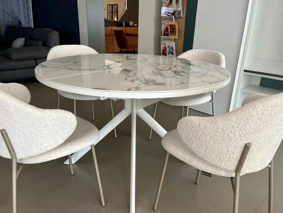 Tavolo rotondo Giove di Connubia a prezzo riservato