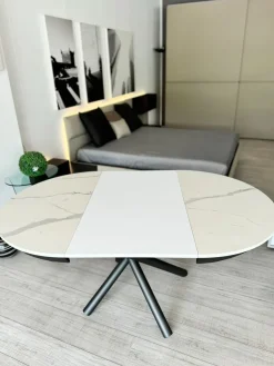 Tavolo rotondo in ceramica Celsius di Altacom in Offerta Outlet