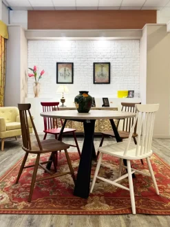 Tavolo rotondo Saturnino La seggiola scontato del 40%