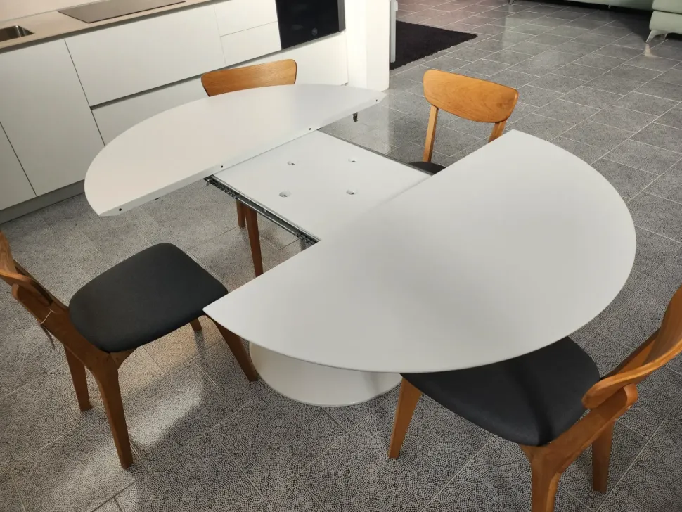 Tavolo rotondo V991 di Sigerico a prezzo riservato