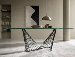 Tavolo sagomato in ceramica Arpa di Compar in Offerta Outlet