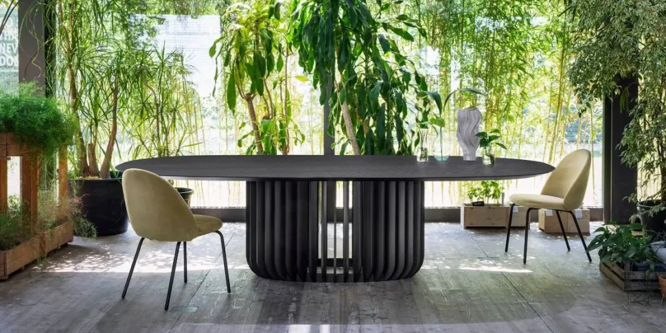 Tavolo sagomato in legno Juice di Miniforms in Offerta Outlet