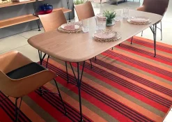 Tavolo sagomato Viscount of wood Kartell scontato del 30%