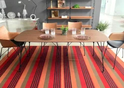 Tavolo sagomato Viscount of wood Kartell scontato del 30%