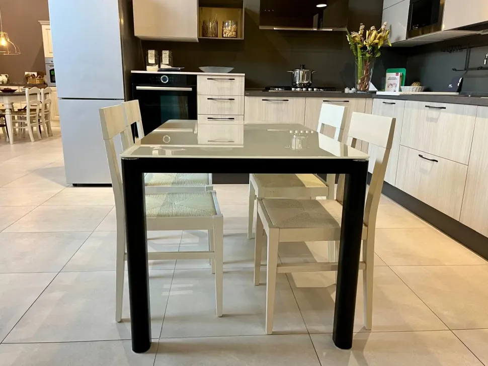 Tavolo Scarabeo Scavolini in OFFERTA OUTLET -50%