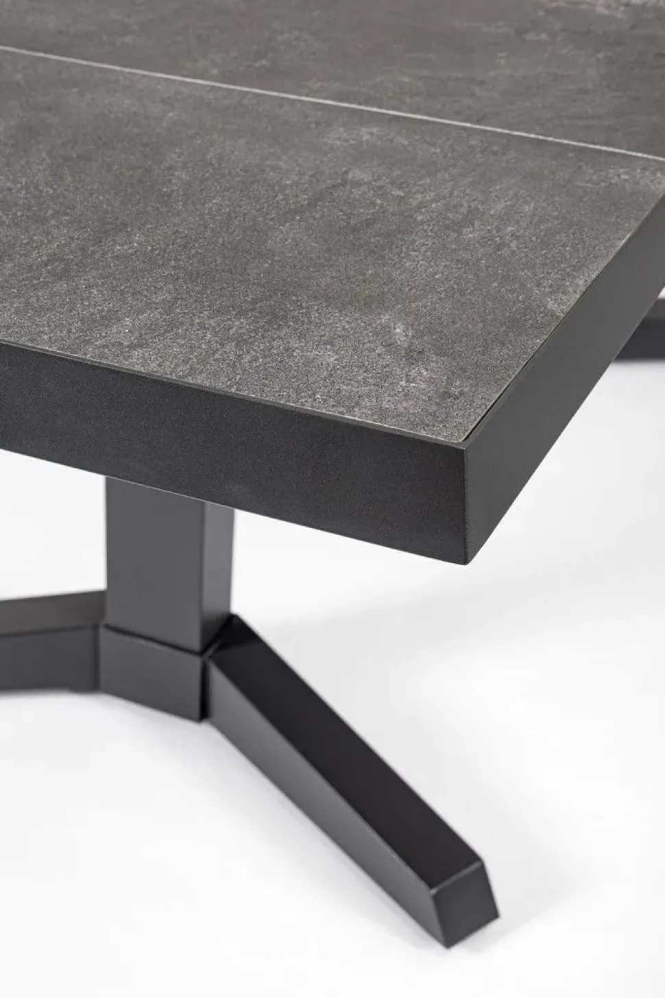 Tavolo scontato per l'esterno Robert Bizzotto